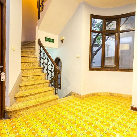 Chikoo Homestay Spot-On Hanoi Esterno foto
