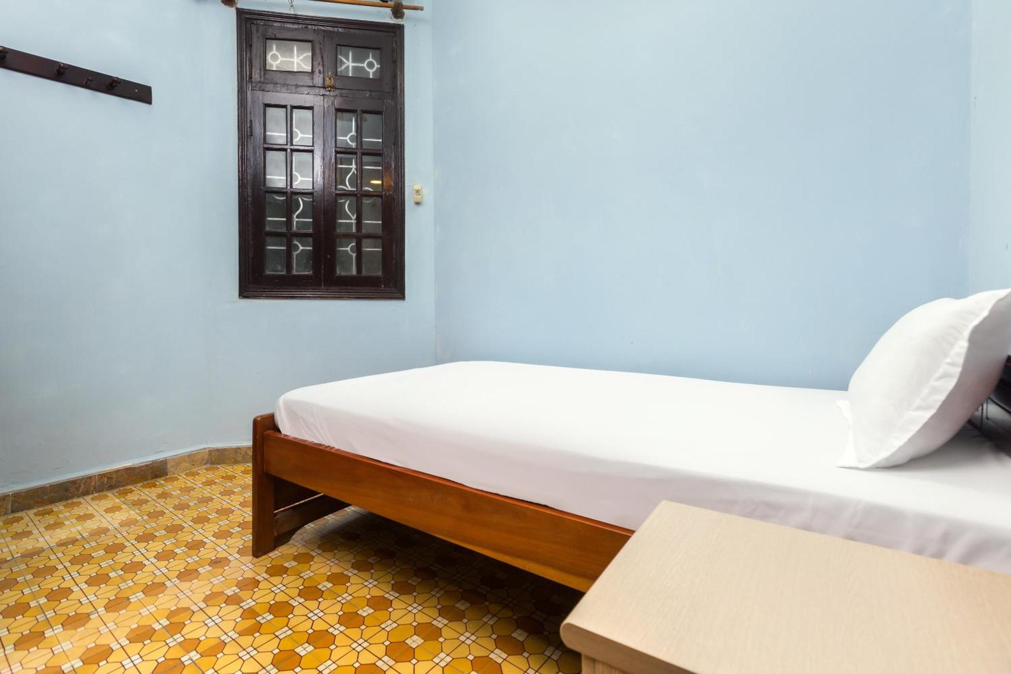 Chikoo Homestay Spot-On Hanoi Esterno foto